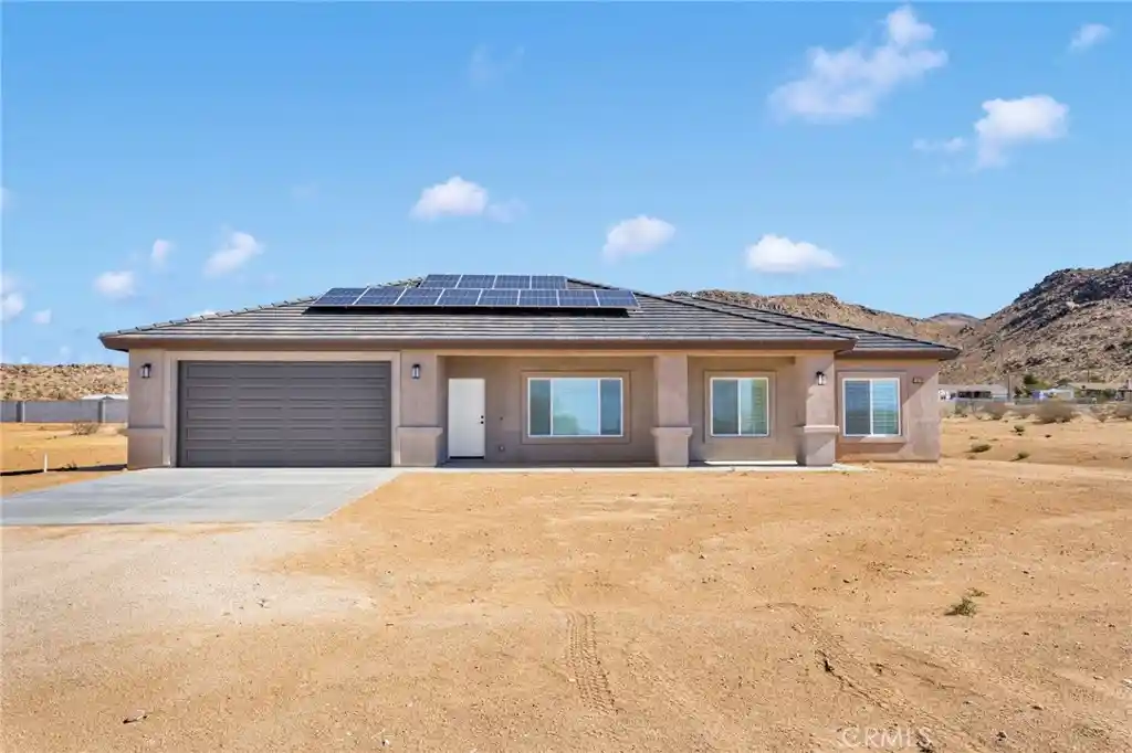 Photo 1 of Single family home for sale at 15561 Desert Star, Apple Valley, CA 92307 | MLS# IV25250286 | Listing updated on 2026-10-31