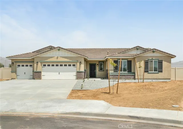 Photo 1 of Single family home for sale at 14818 Desert Lily Ct, Apple Valley, CA 92307 | MLS# SW25250651 | Listing updated on 2026-10-01