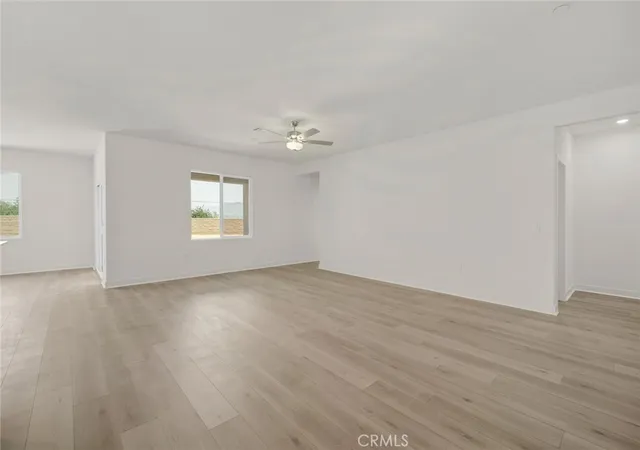 Photo 4 of Single family home for sale at 14818 Desert Lily Ct, Apple Valley, CA 92307 | MLS# SW25250651 | Listing updated on 2026-10-01