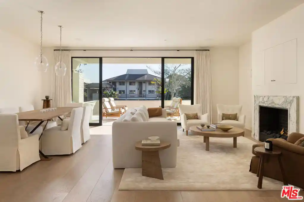 Condo for sale at 1301 Plz De Sonadores, Santa Barbara, CA 93108 | MLS# 25611713