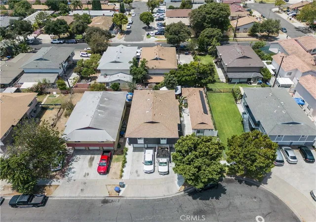 44th image of 308 S Laurel St, Santa Ana, CA 92704 | MLS# OC25238691