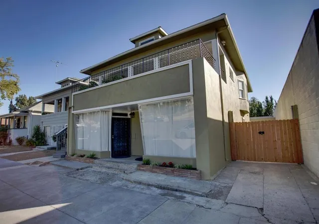 Homes for sale in Sacramento, CA | 3012 4th Ave, Sacramento, CA 95817 | MLS# ML82026397