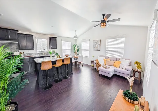 Homes for sale in Long Beach, CA | 400 E Arbor St #1, Long Beach, CA 90805 | MLS# PW25244334