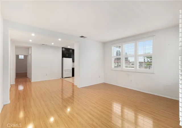 Listing Photo 3 - Condo for sale in building located at 755 Francesca Dr, Walnut, CA 91789 - Unit #201