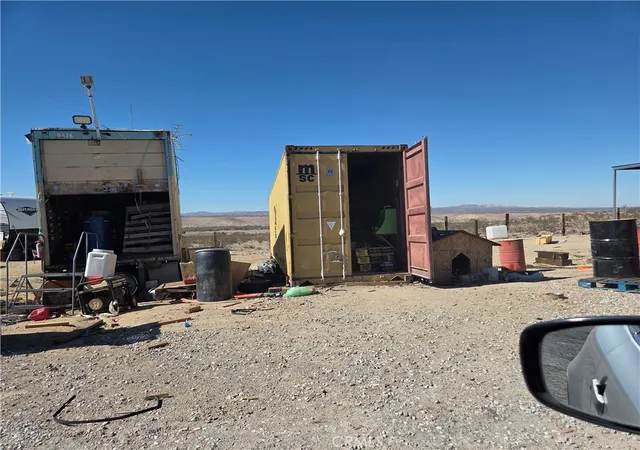 9th image of 15411 Rattlesnake Gulch, Oro Grande, CA 92368 | MLS# HD25251431