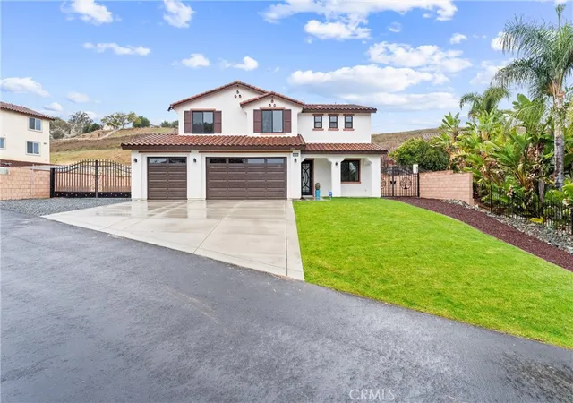 4th image of 1993 Lyon Ave, Riverside, CA 92503 | MLS# TR25251435