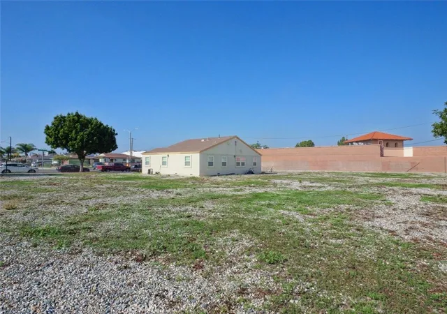 3rd image of 22108 Avalon, Carson, CA 90745 | MLS# SB25251385