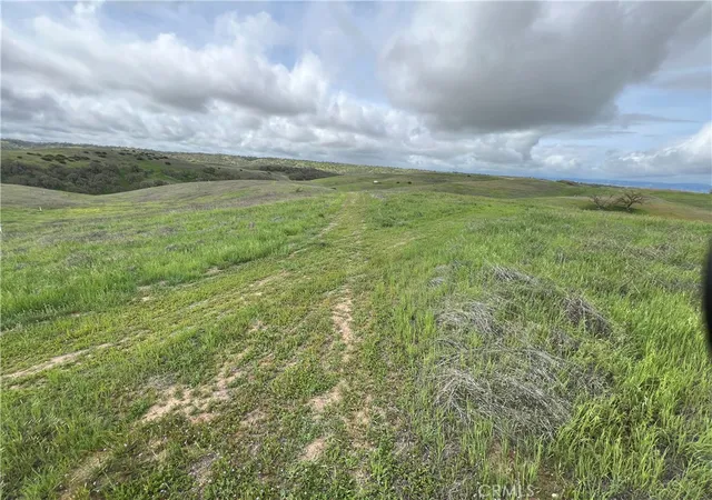 Photo 4 of Land for sale at 5160 Needs Rd Name, Paso Robles, CA 93446 | MLS# NS25251574 | Listing updated on 2026-05-04