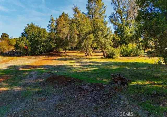 4th image of 16198 24Th Ave, Clearlake, CA 95422 | MLS# LC25251590