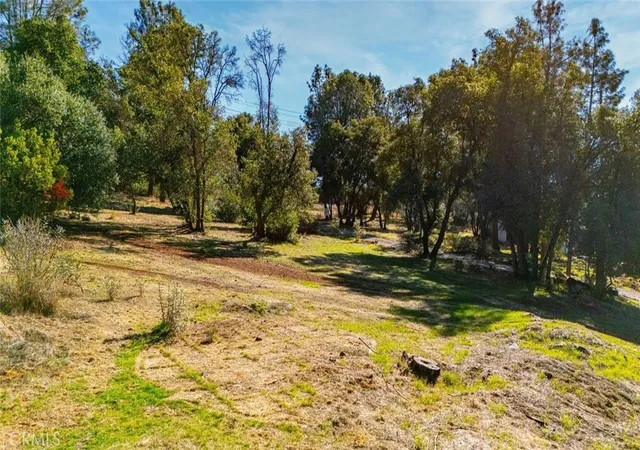 2nd image of 16218 24th Ave, Clearlake, CA 95422 | MLS# LC25251620