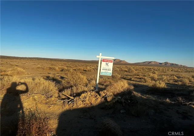 Photo 1 of Land for sale at 140 E Ave I, Lancaster, CA 93535 | MLS# SR25251980 | Listing updated on 2026-01-26