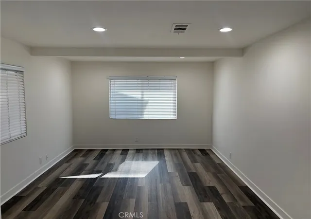 Homes for sale in Long Beach, CA | 17 E Plymouth #B, Long Beach, CA 90805 | MLS# PW25251996