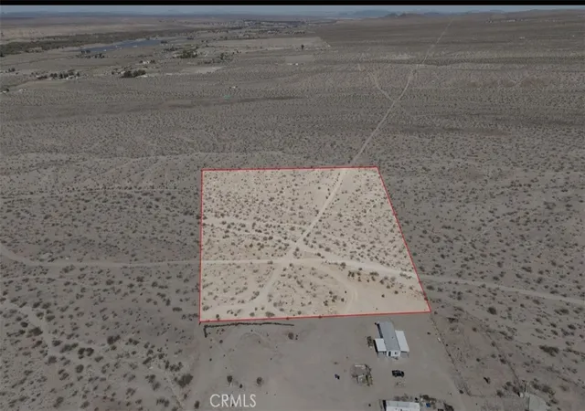 4th image of 18 Oleander St, Oro Grande, CA 92368 | MLS# HD25252184