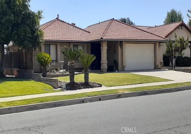 Photo 1 of Single family home for sale at 1484 Pepper Tree, Hemet, CA 92545 | MLS# SW25252073 | Listing updated on 2026-09-30