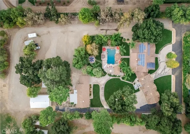 Photo 3 of Mansion for sale at 27767 Sand Cyn Rd, Canyon Country, CA 91387 | MLS# SR25252234 | Listing updated on 2026-09-21