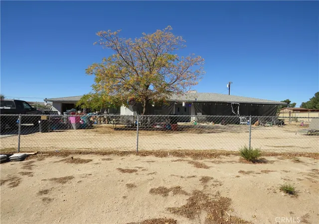 1st image of 15128 Mendota, Apple Valley, CA 92307 | MLS# HD25252291