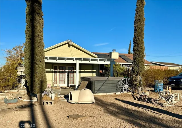 3rd image of 7524 Olivine Rd, Phelan, CA 92371 | MLS# PW25252734