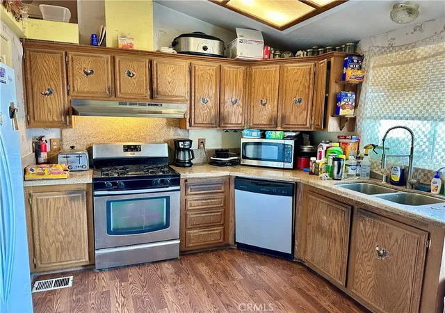 5th image of 7524 Olivine Rd, Phelan, CA 92371 | MLS# PW25252734