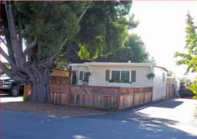 Photo 2 of Single family home for sale at 2605 Rosedale Ave, Soquel, CA 95073 | MLS# ML82026572 | Listing updated on 2026-10-06