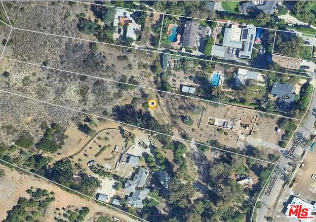 Photo 4 of Land for sale at 5911 Bonsall Dr, Malibu, CA 90265 | MLS# 25614239 | Listing updated on 2026-10-09