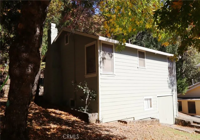 3rd image of 10785 Loch Lomond, Middletown, CA 95461 | MLS# LC25250913