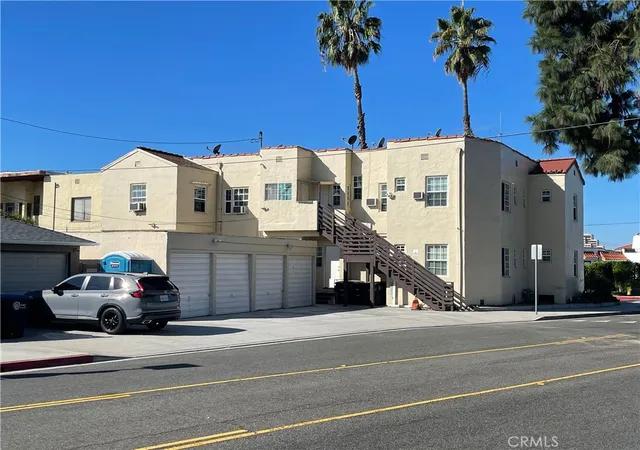 image of 630 Naranja Dr, Glendale, CA 91206 | MLS# DW25252871