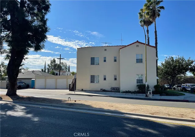 image of 630 Naranja Dr, Glendale, CA 91206 | MLS# DW25252871