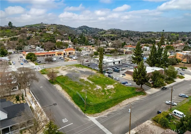 Photo 2 of Land for sale at 828 Spring, Paso Robles, CA 93446 | MLS# SC25253543 | Listing updated on 2026-01-05
