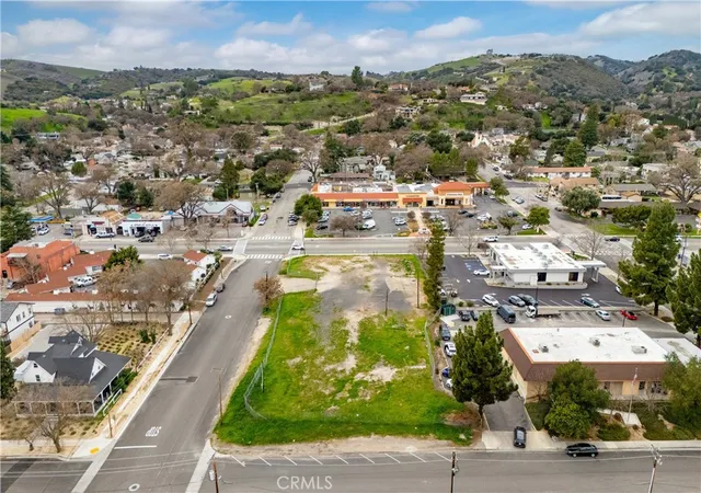 Photo 4 of Land for sale at 828 Spring, Paso Robles, CA 93446 | MLS# SC25253543 | Listing updated on 2026-01-05