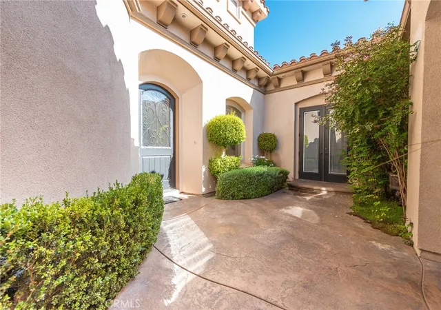 Homes for sale in Riverside, CA | 670 Pinnacle Ridge, Riverside, CA 92506 | MLS# IV25253749