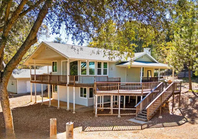 Photo 2 of Single family home for sale at 3102 Pera Alta Dr, Julian, CA 92036 | MLS# NDP2510555 | Listing updated on 2026-09-30