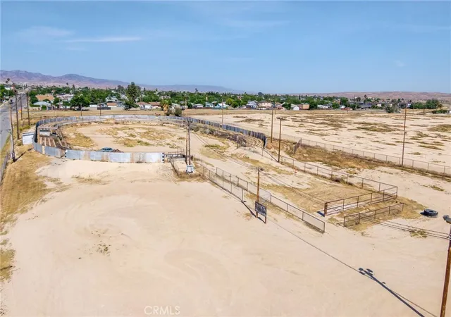 Homes for sale in Taft, CA | 116 Ash St, Taft, CA 93268 | MLS# SR25254332