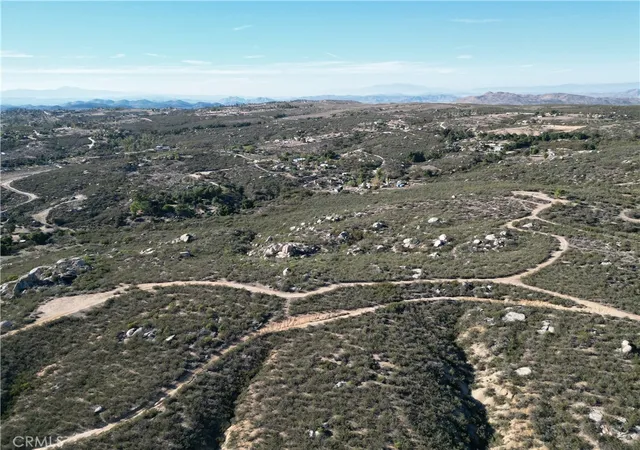 1st image of 0 E Benton Rd, Hemet, CA 92544 | MLS# SW25254823