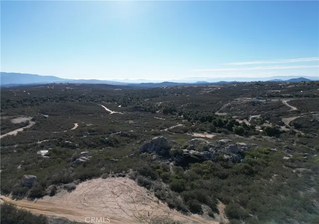 4th image of 0 E Benton Rd, Hemet, CA 92544 | MLS# SW25254823