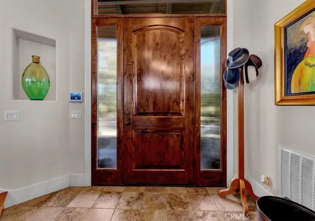 5th image of 14807 Hilltop Dr, Red Bluff, CA 96080 | MLS# SN25255036