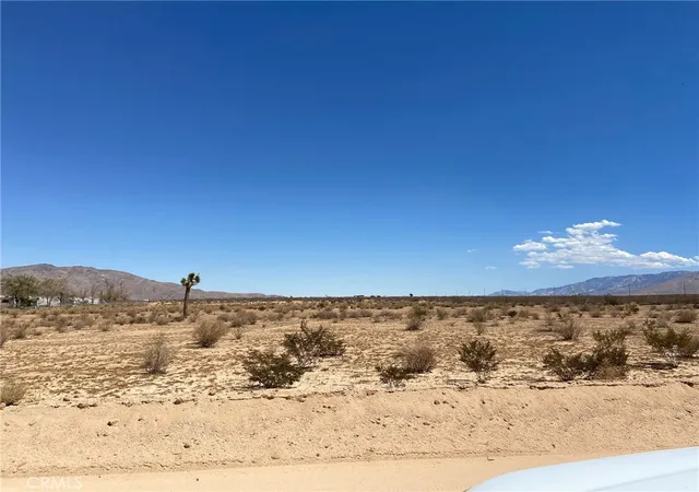 Land for sale at 0 Tujunga, Apple Valley, CA 92308 | MLS# IV25255481 | Listing updated on 2026-09-29