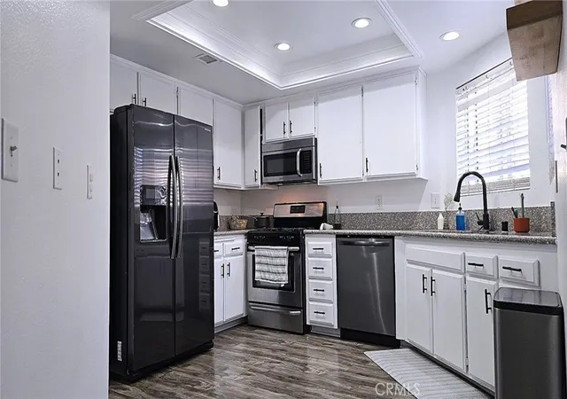 1st image of 1921 Glenoaks Blvd #196, San Fernando, CA 91340 | MLS# SR25255492