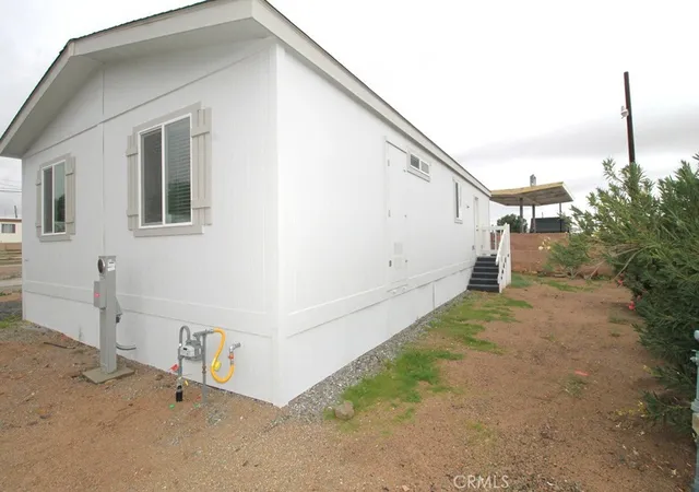Photo 3 of Manufactured home for sale at 35475 National Trails Hwy #1, Daggett, CA 92327 | MLS# HD25255528 | Listing updated on 2026-09-11