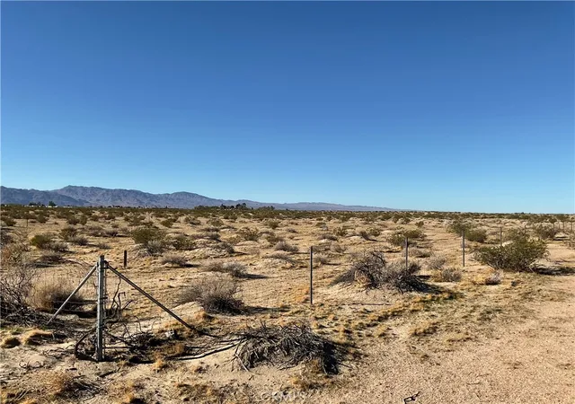 Photo 3 of Land for sale at 47039 Palma Vista Rd, Newberry Springs, CA 92365 | MLS# HD25254404 | Listing updated on 2025-11-07