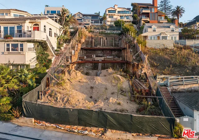 5th image of 210 Montreal St, Los Angeles, CA 90293 | MLS# 25611323