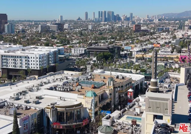 28th image of 107 S Gardner St, Los Angeles, CA 90036 | MLS# 25595023