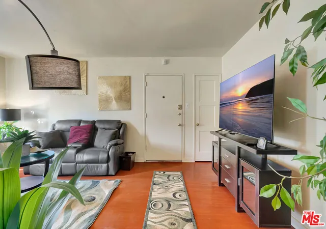 Homes for sale in Los Angeles, CA | 4034 Abourne Rd #B, Los Angeles, CA 90008 | MLS# 25616595