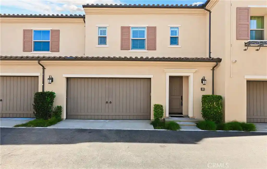 Listing Photo 1 - Condo for sale in 128 Full Sun located at 128 Full Sun, Irvine, CA 92618 - Unit 128 Full Sun
