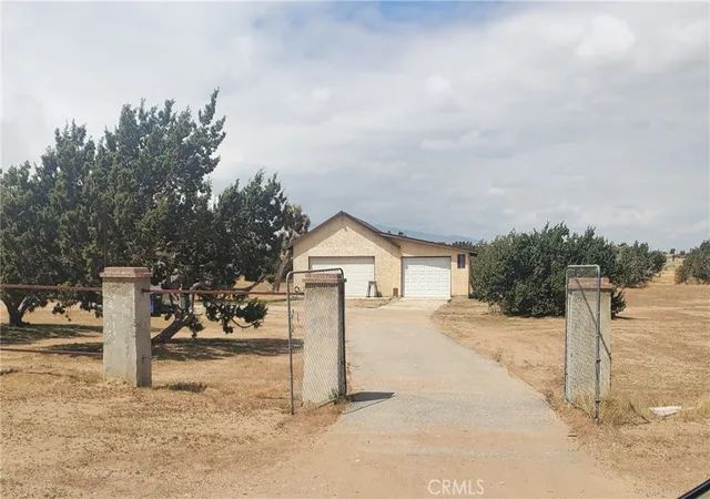 Homes for sale in Oak Hills, CA | 9448 Braceo, Oak Hills, CA 92344 | MLS# HD25256782