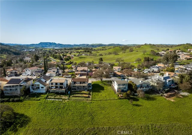3rd image of 5042 Meadow Lark Ln, Paso Robles, CA 93446 | MLS# NS25256799