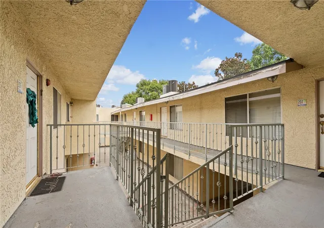 1st image of 7035 Woodley #205, Van Nuys, CA 91406 | MLS# RS25257099
