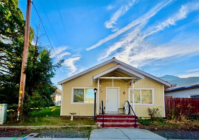 2nd image of 149 Diggles St, Etna, CA 96027 | MLS# SN25251902
