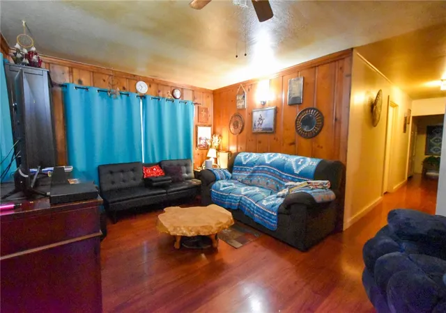 4th image of 149 Diggles St, Etna, CA 96027 | MLS# SN25251902