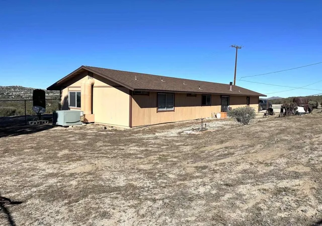 3rd image of 1902 Tierra Del Sol Rd, Boulevard, CA 91905 | MLS# PTP2508454