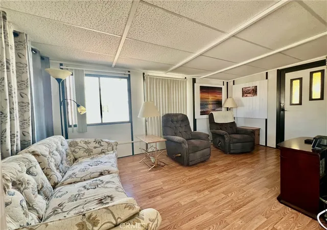 Photo 3 of Manufactured home for sale at 1417 Western, San Jacinto, CA 92583 | MLS# SW25257407 | Listing updated on 2026-07-08